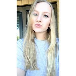 Meet your Posher, Michaela